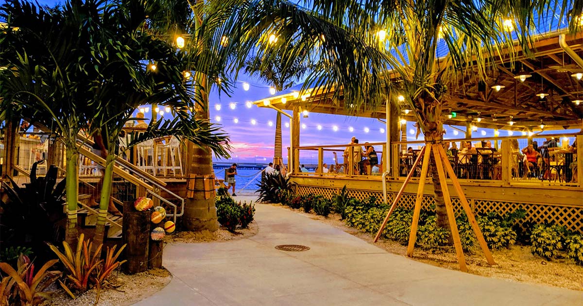 Discover Al Fresco Dining in Tampa Bay | Marina Pointe