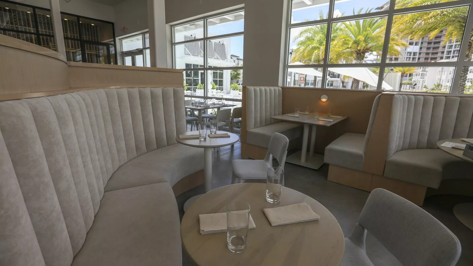 Cru Cellars opens in Tampa’s Westshore Marina District