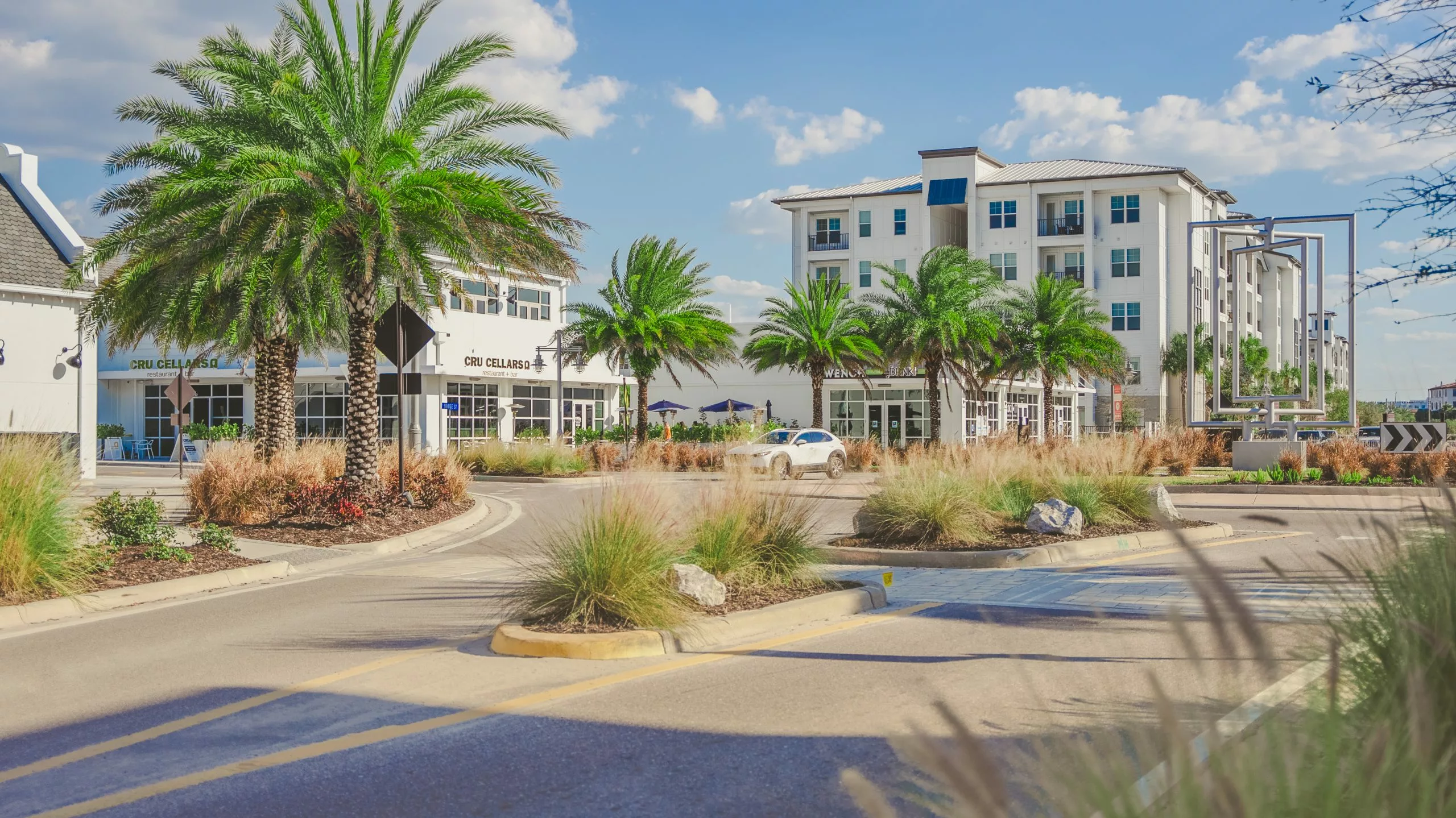 Marina Pointe Marina Landings